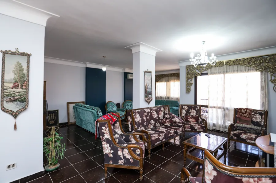 Duplex for sale 300m Smouha -Near to Sidigaber Station