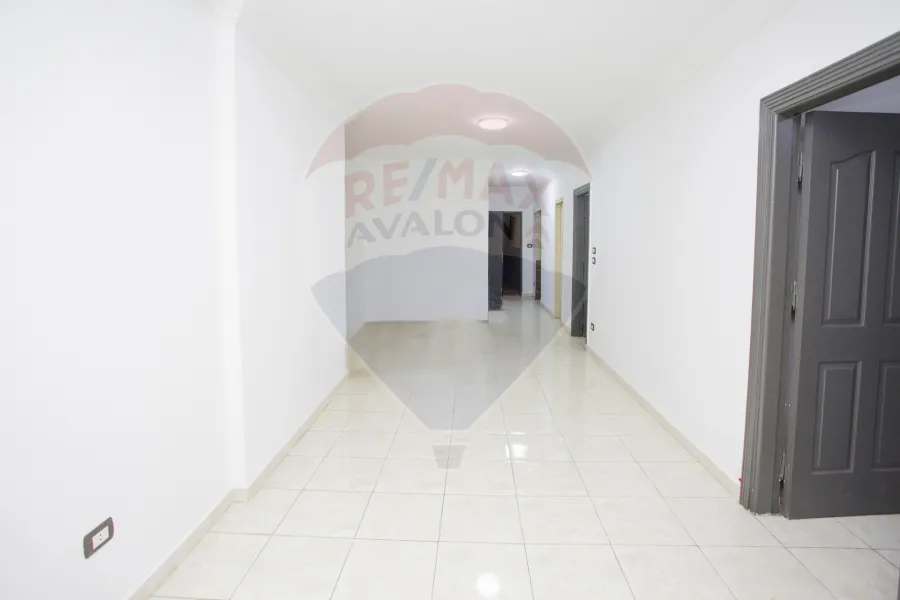 Apartment for rent 100 m Kilopatra (tariq aljaysh)
