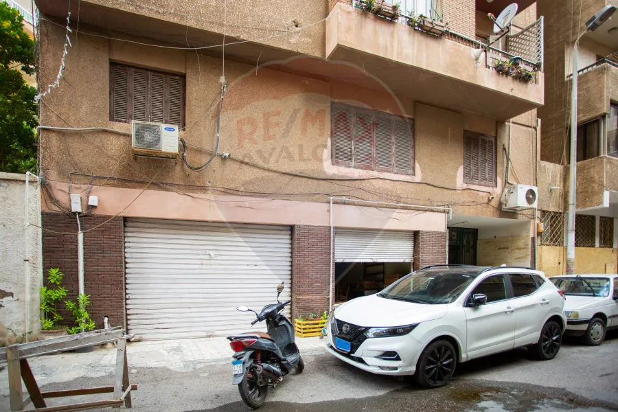 شقه إداري للإيجار 225 م سان ستيفانو (خطوات من الترام )-