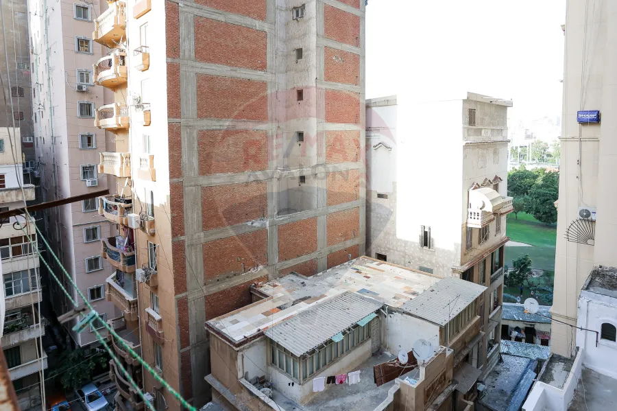 Apartment for sale 130 m Elebrahmia (Beside to Sporting club)