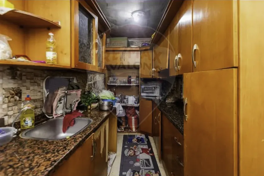 شقة للبيع 238 م سموحة (ش زكي رجب)