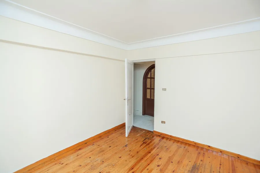 Apartment for sale 140m Smouha (Bahaa Eldin El-ghatwary St.)