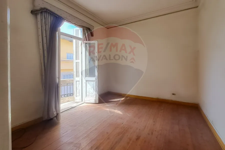 شقة للبيع 170 م سبورتنج (ش طيبة)