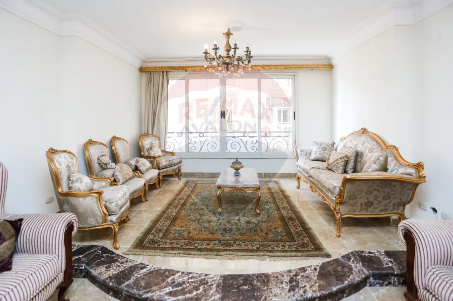 Apartment For Sale 125 m Smouha ( Next to Faros University)