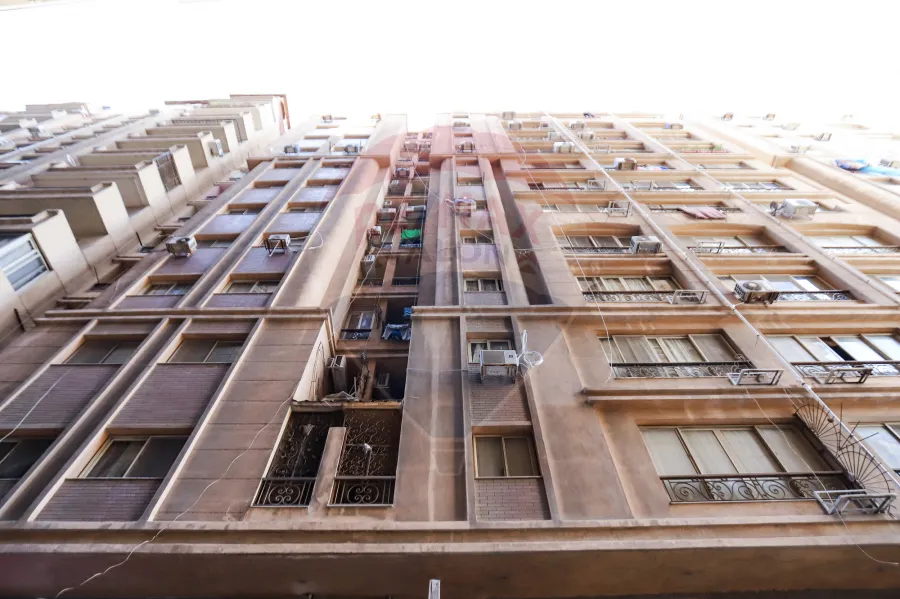 Apartment For Sale 125 m Smouha ( Next to Faros University)