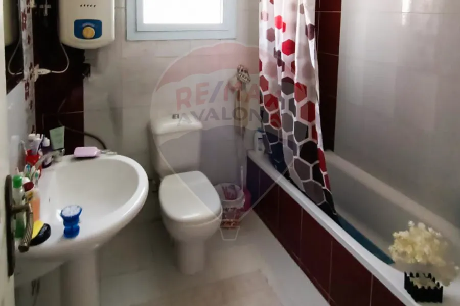 شقة للبيع 175 م بولكلي (بجوار نادي القضاه)