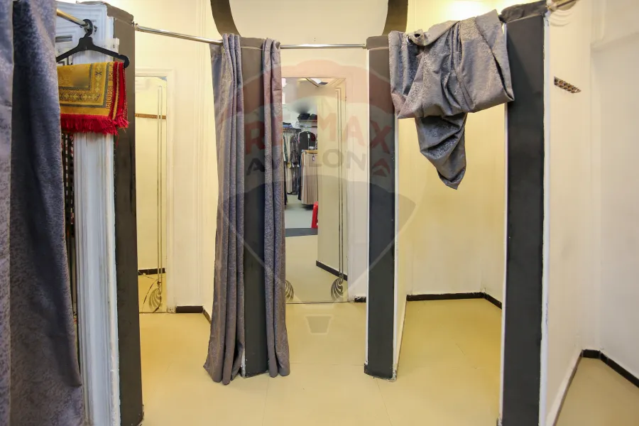 محل للبيع 155 م فيكتوريا (ش الجلاء)