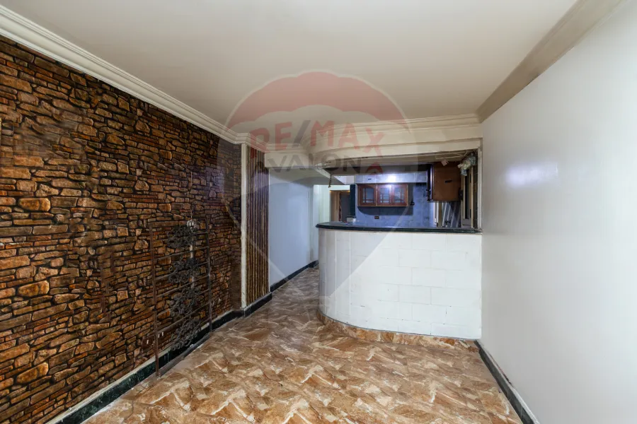 Apartment for sale 120 m Stanley (EL-Gesh Road)