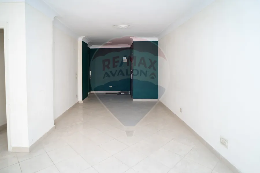 شقة للبيع 130 م سيدي بشر (ش سعيد البندارى)