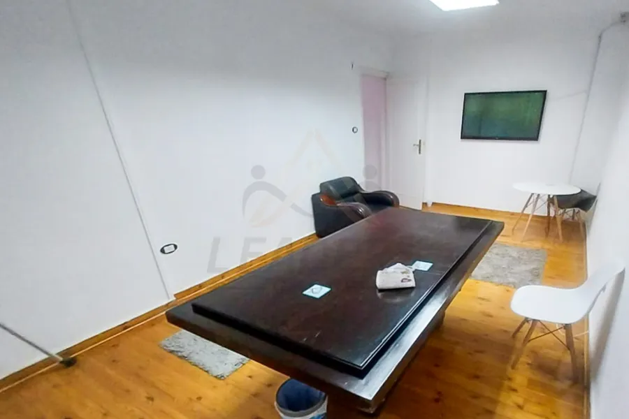 شقة للايجار 200 م رشدي (ش ابو قير)