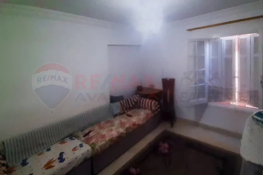 شقة للبيع 145 م ميامي (ش جمال عبد الناصر)