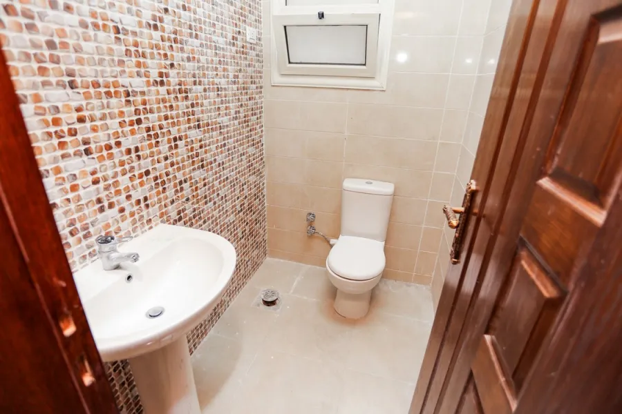 Apartment for sale 375m Victoria (Tram Station)