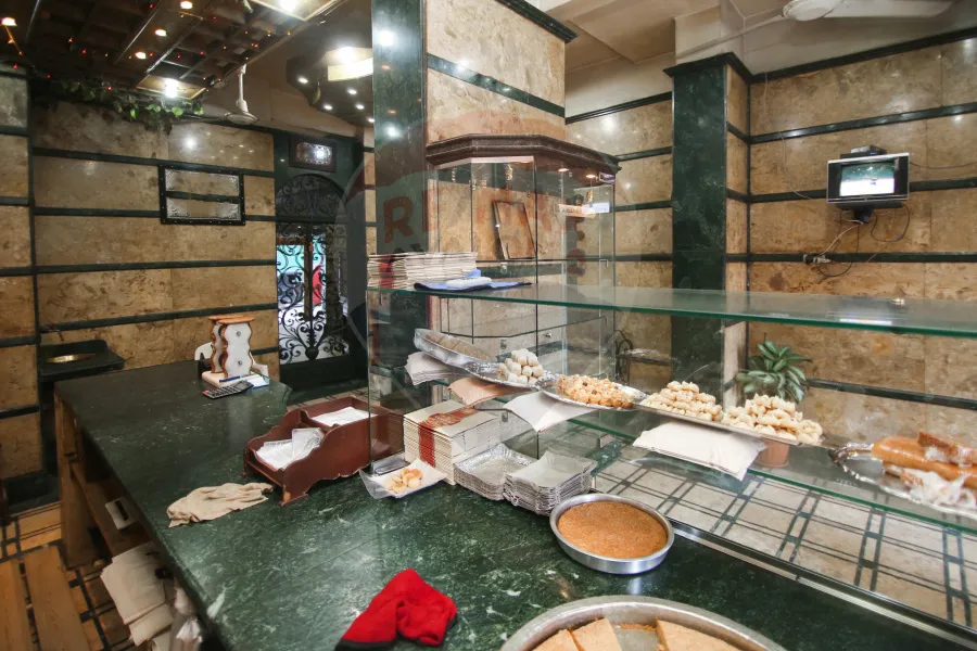 محل للبيع 124 م (ش جلال الدين الدسوقي)