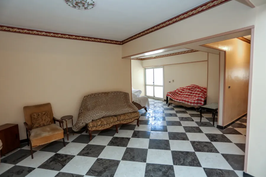 شقة للإيجار 155م كفر عبده - ش كفر عبده