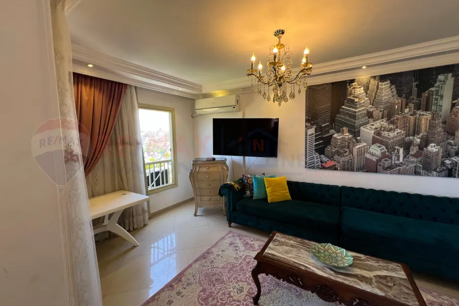 شقة للايجار 204 م سبورتنج (ش احمد علام)