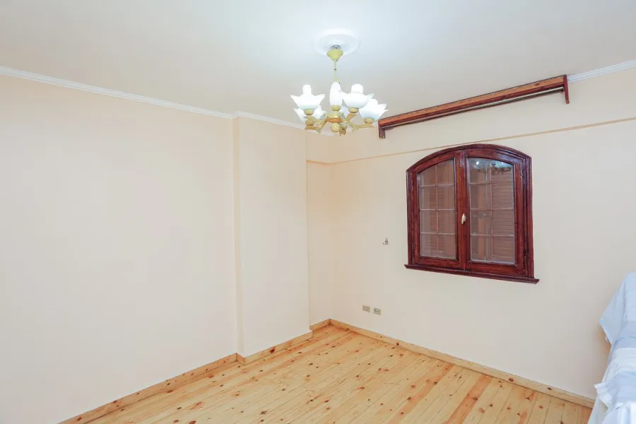 Duplex Apartment for Sale 217m Smouha (Fawzy Moaz St.)
