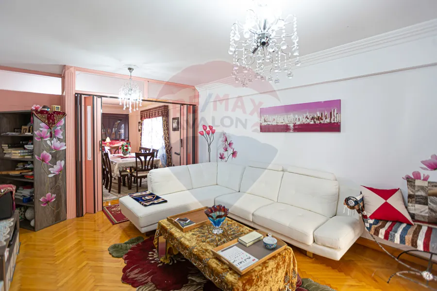 شقه للبيع 185 م لوران (ش سيرهنك )