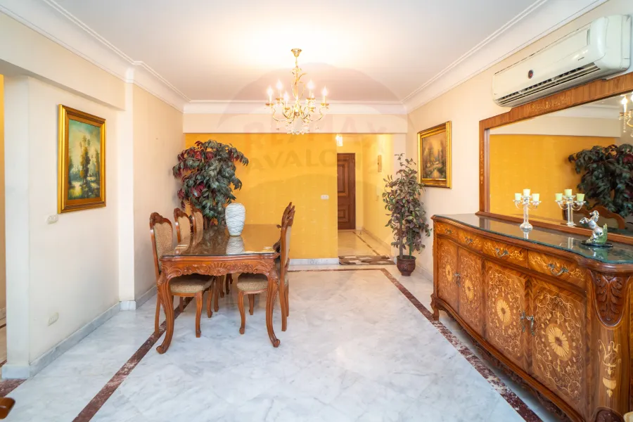 Furnished Apartment For Rent 216 m Smouha (Fawzi Moaaz St.)