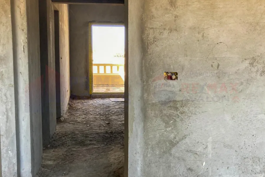 Twin house villa for sale  327 m King Mariout (Alex West)