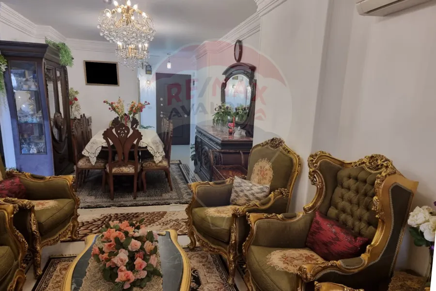 شقة للبيع 120 م سيدي بشر (السرايا)