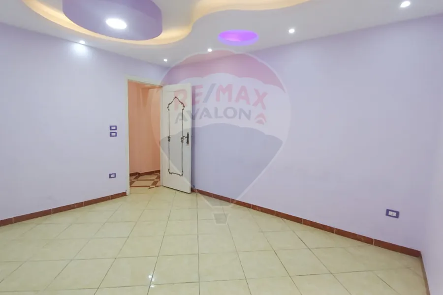 Apartment for rent 180 m in Miami (steps from the sea)