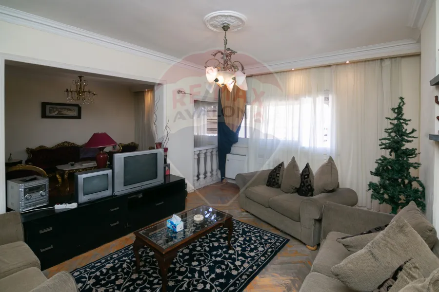 Apartment for sale 300 m Smouha (Tout Ankh Amoun St.)