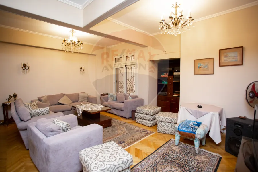 شقة للبيع 150 م وابور المياة (ش عمر الفاروق)