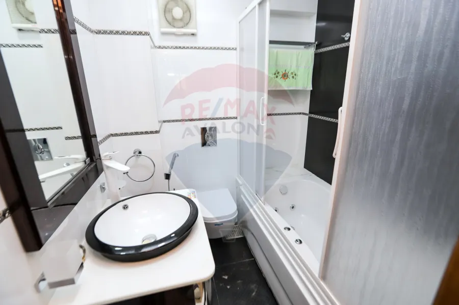 Apartment For Sale 170 m Al Montaza (Marsillia Florance)