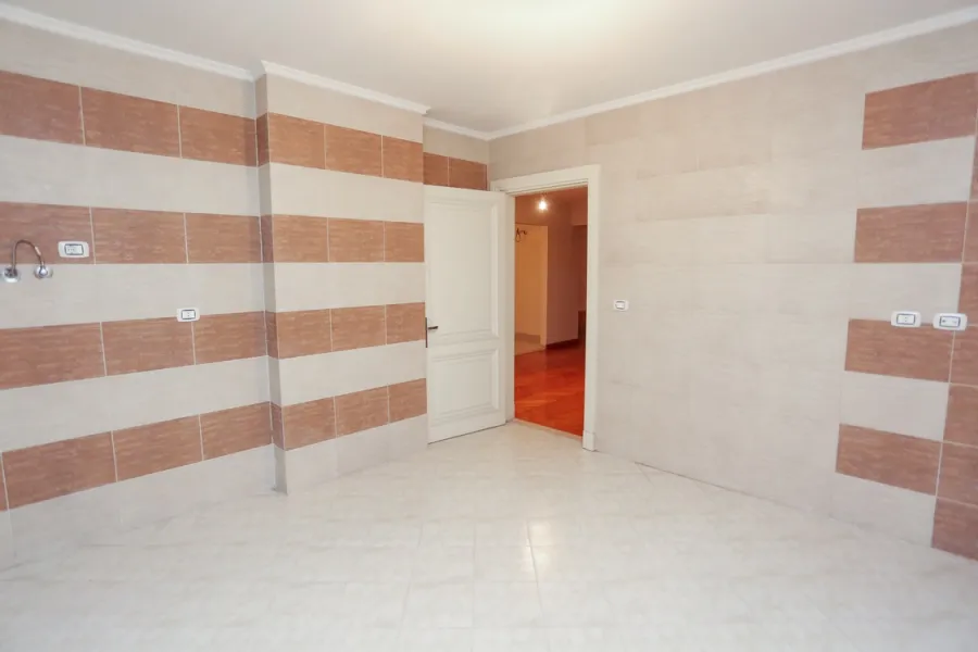Apartment for sale 290m Smouha (Fawzi Moaaz St.- Seif Tower)