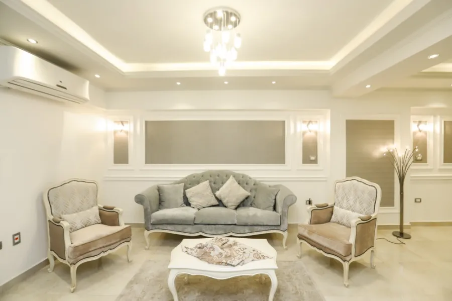 شقة للبيع 345م وابور المياه