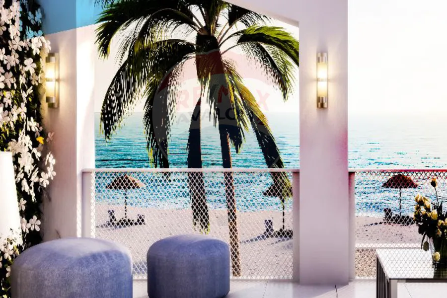 شاليه للبيع الساحل (وايت ساند) الكيلو 75 بحري الطريق - 65 م + 57 م رووف