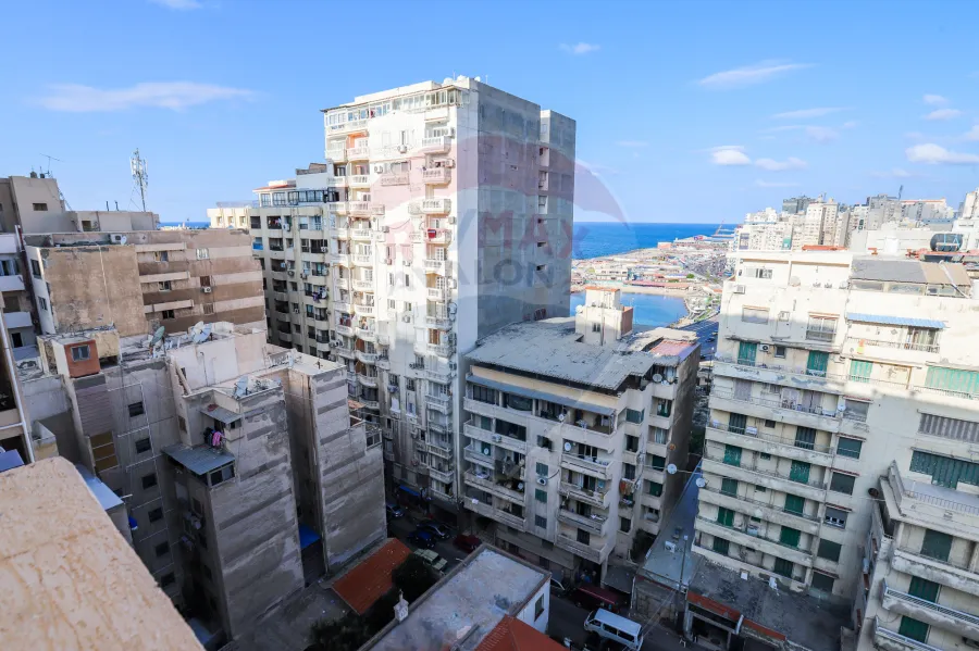 Duplex for rent 215 m Stanly ( Sec Num Branched from the sea )