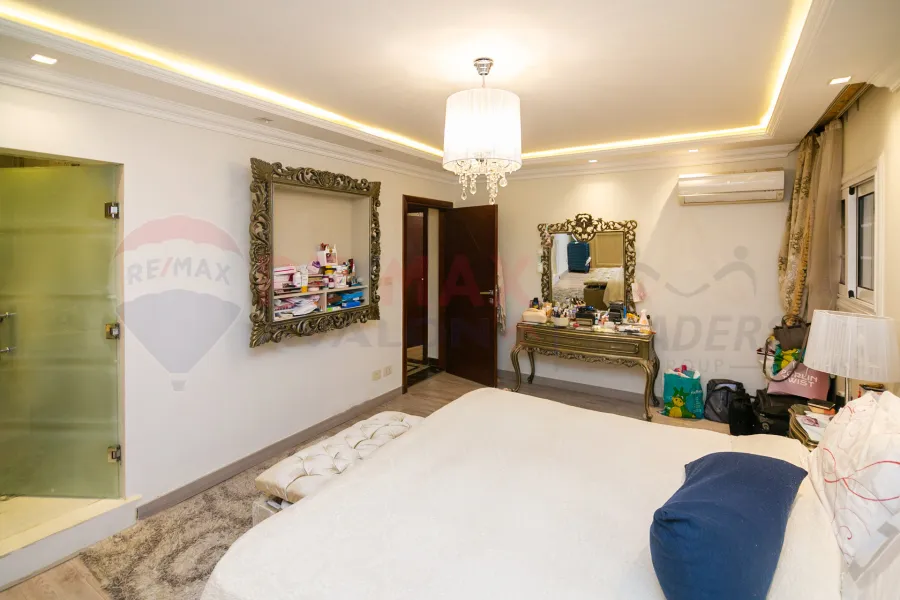 Apartment for sale 245 m Zezinia (Abo Qir St)