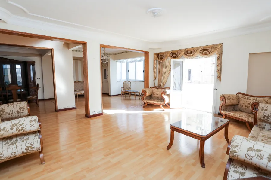 Apartment for sale 300 m Kafr abdu (In front of Kerdahy Palace