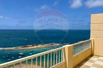 دوبلكس للبيع 190 م ميامي ( علي البحر مباشرة )