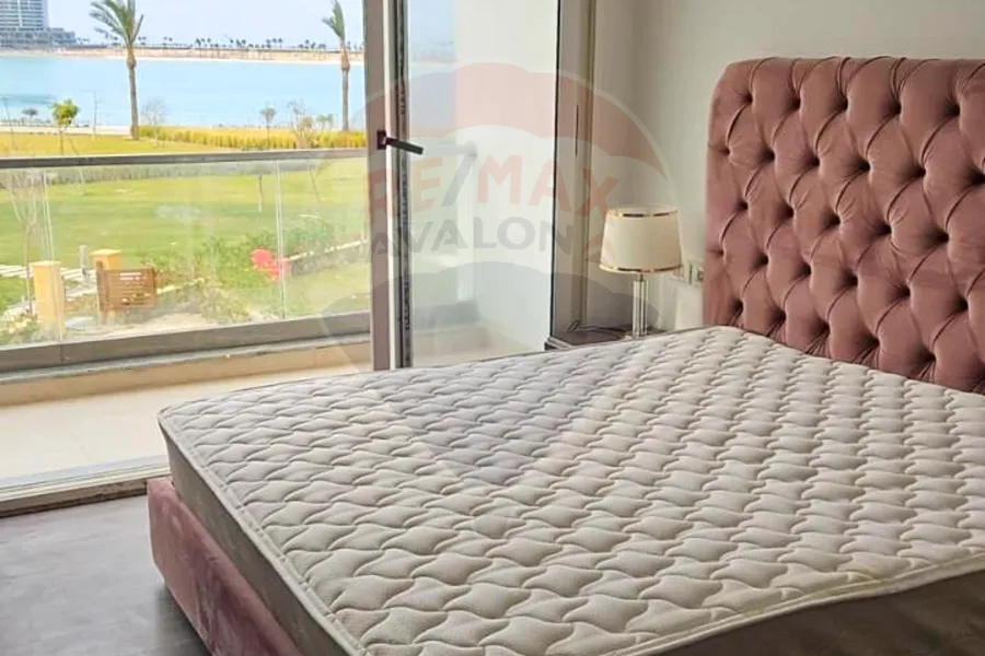 فيلا ستاندالوان للبيع (مزارين - العلمين) 720 م