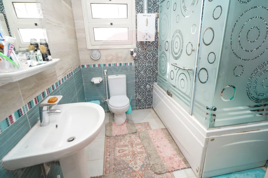 فيلا مستقلة للبيع 701 م كينج مريوط (كومباوند اليكس ويست)