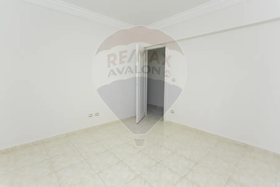 شقة للبيع 165 م الابراهيمية (ش كانوب)