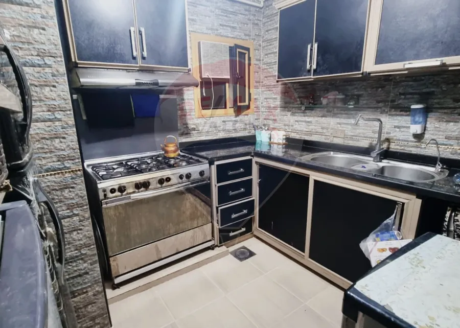 شقة للبيع 130 م سموحة (كومباوند برستيج بجوار نادى الاتحاد)