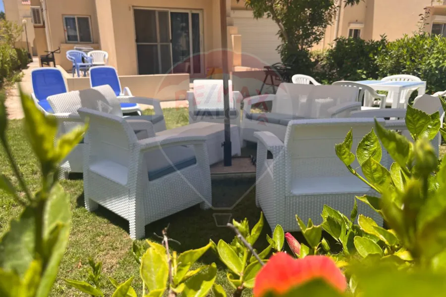 Townhouse villa for sale (Estella Heights) 245 m