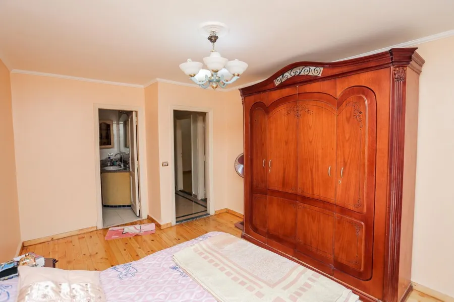 Duplex Apartment for Sale 217m Smouha (Fawzy Moaz St.)