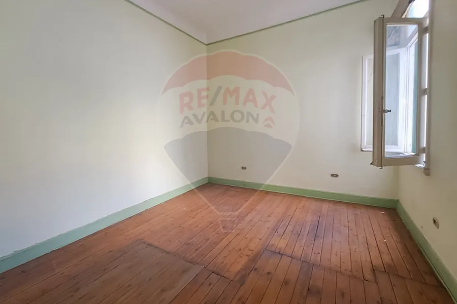 شقة للبيع 170 م سبورتنج (ش طيبة)