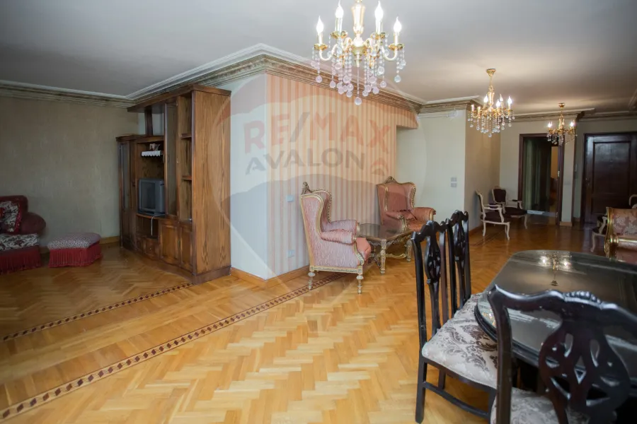 Apartment for sale 180 m Smouha (Next to Grand Plaza Hotel)