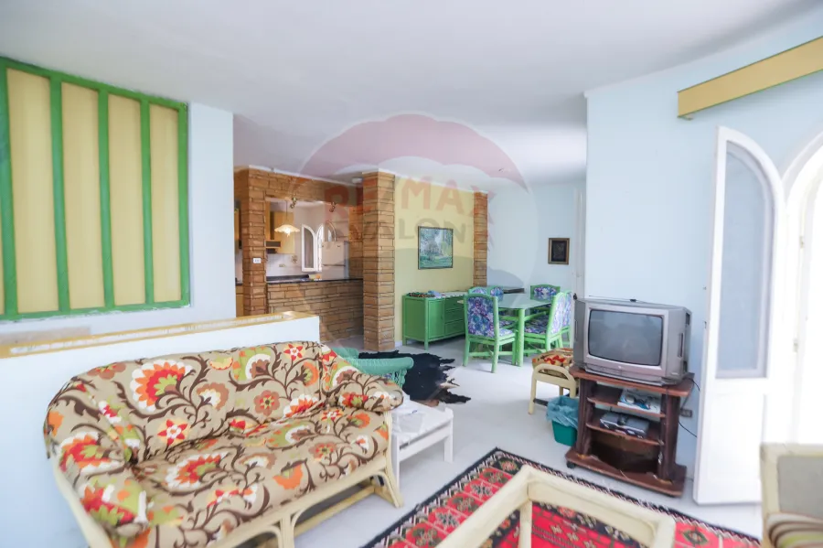 فيلا للبيع 360 م  الساحل الشمالى ( قرية سيدى كرير القوات المسلحة )