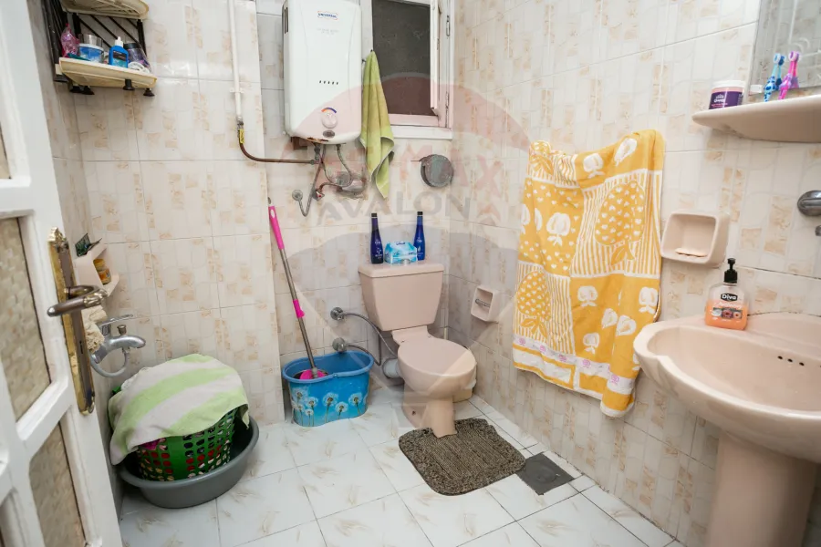 شقة للبيع 90 م لوران (ش علي بك رياض)