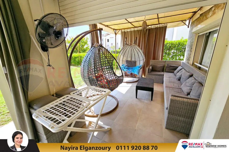 شاليه بحديقة للبيع 144 م الساحل الشمالي ( قرية امواج)