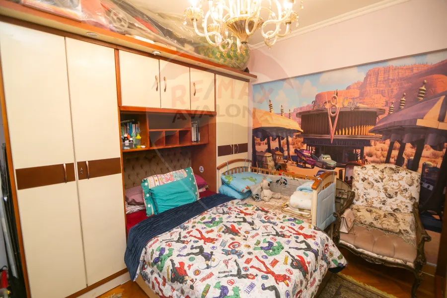 Licensed apartment for sale 140 m Al Ibrahimiyya (steps from Abu Qir St.)