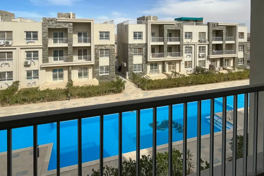 شاليه بروف للبيع (سي فيو - رأس الحكمة)  85 م