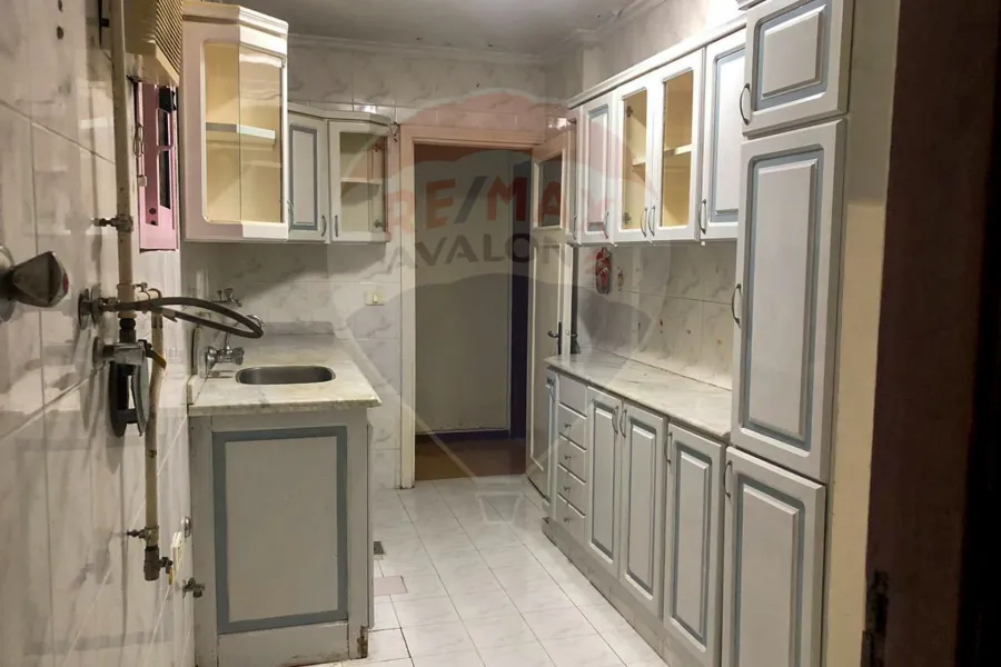 شقة للبيع 120 م سموحة (خطوات من مول زهران)