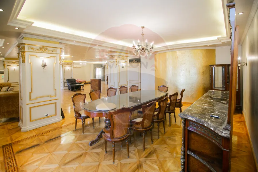 شقه دوبلكس للبيع 650 م لوران (ش عبدالسلام عارف)